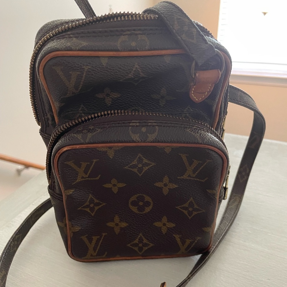 Louis Vuitton Shoulder Crossbody Bag